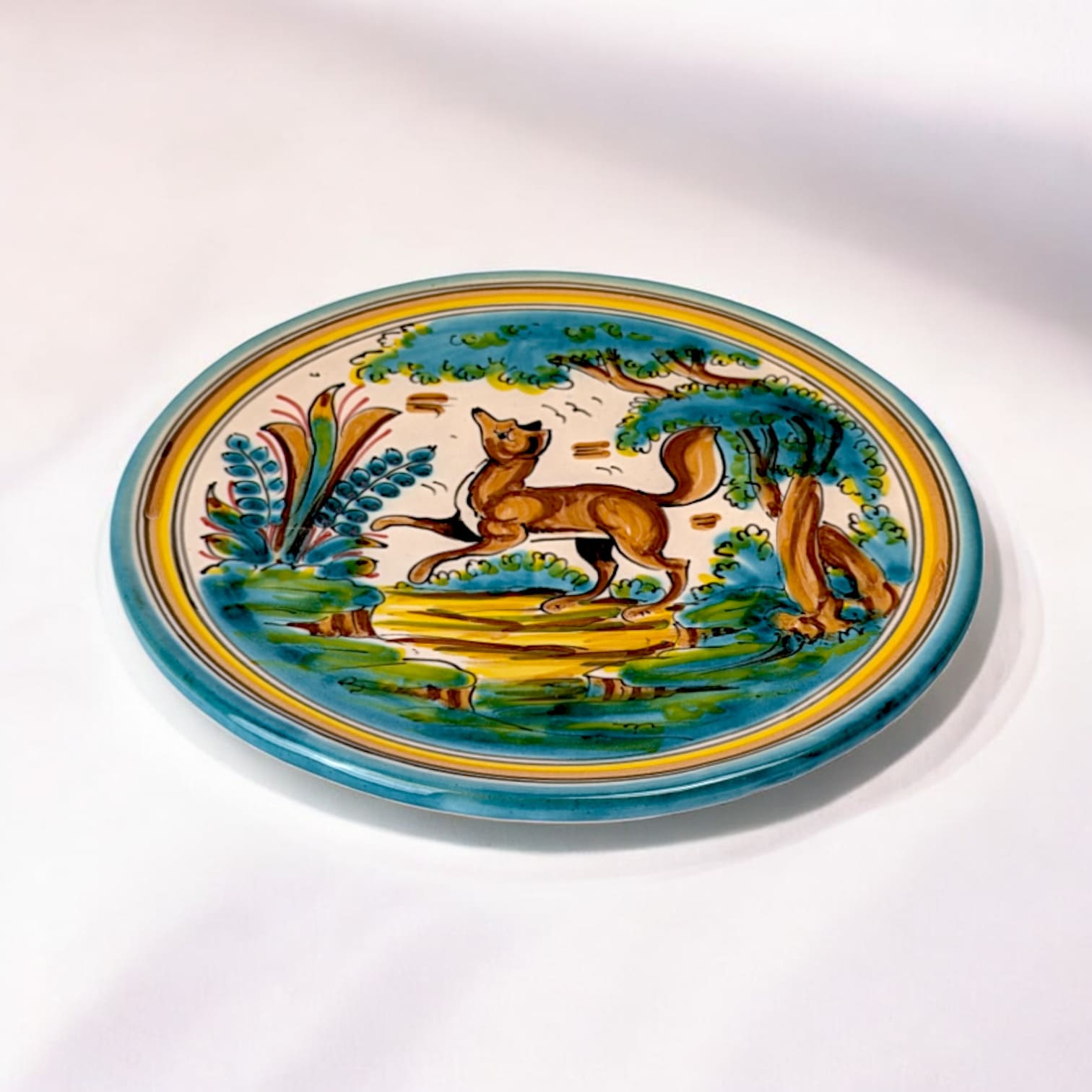 Alternative view of Plato de "Montería de Puente" 24 cm (Zorro)